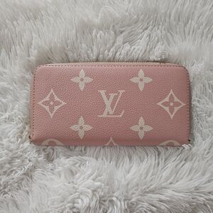 Elegant Pink Monogram Wallet